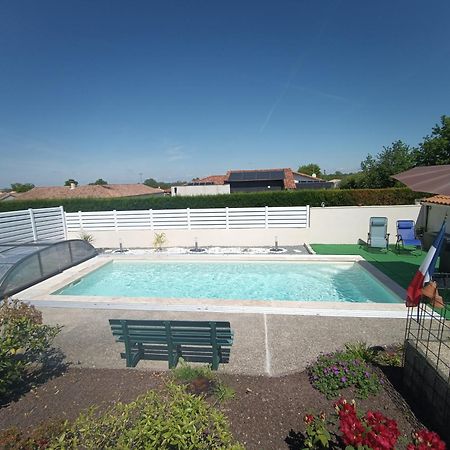 Le Studio Saint-Martin-des-Tilleuls Esterno foto